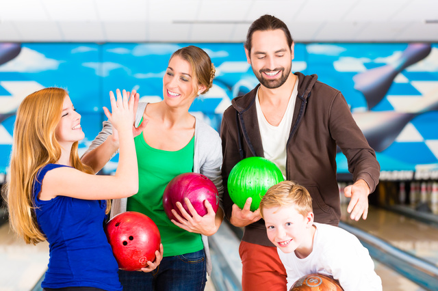 La sortie idéale en famille : Le Bowling